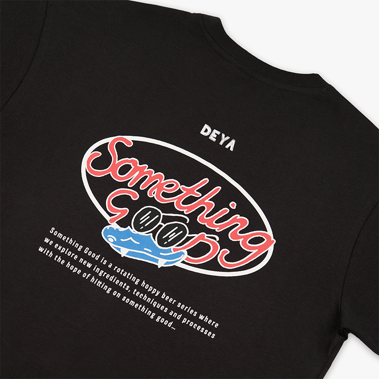 Deya Something Good T-shirt nera cotone bio oversize